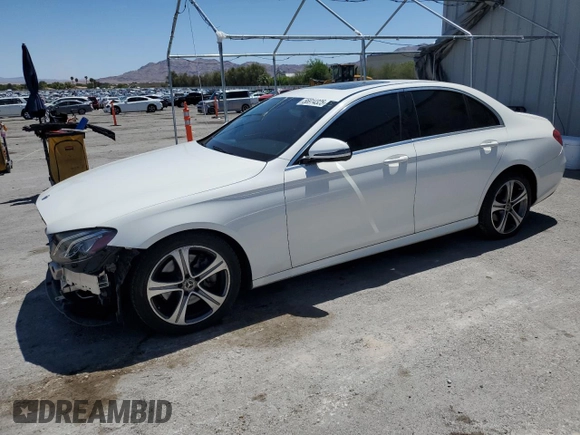 2019 Mercedes-Benz E 300 z VIN WDDZF4JBXKA529715, wystawiony jako Copart lot #56914325 z przebiegiem 71 343 mil mil oraz Szkoda całkowita • Salvage title. Historia ofert i sprzedaży dostępna na DreamBid. Obrazek 1.