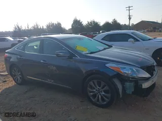 2013 Hyundai Azera with VIN KMHFG4JG6DA243655, listed as a IAAI auction lot 41802097 with 135,677 mi miles. Bid and sale history available at carsss.com. Image 14.