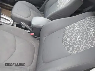 2010 Kia Soul + with VIN KNDJT2A2XA7172245, listed as a IAAI auction lot 41631785 with 1 mi miles. Bid and sale history available at carsss.com. Image 15.