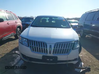 2011 Lincoln MKZ with VIN 3LNHL2GC2BR763917, listed as a IAAI auction lot 41892423 with 119,098 mi miles. Bid and sale history available at carsss.com. Image 12.