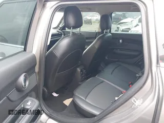 2016 MINI Clubman z VIN WMWLN5C56G2E30309, wystawiony jako IAAI lot #41772501 z przebiegiem 67 584 mil mil oraz . Historia ofert i sprzedaży dostępna na DreamBid. Obrazek 16.