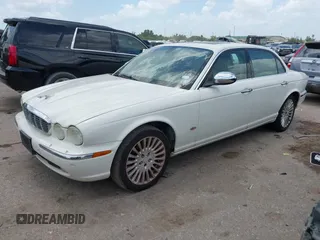 2007 Jaguar XJ Vanden Plas with VIN SAJWA82B77SH16109, listed as a IAAI auction lot 42749658 with 185,772 mi miles and . Bid and sale history available at DreamBid. Image 2.