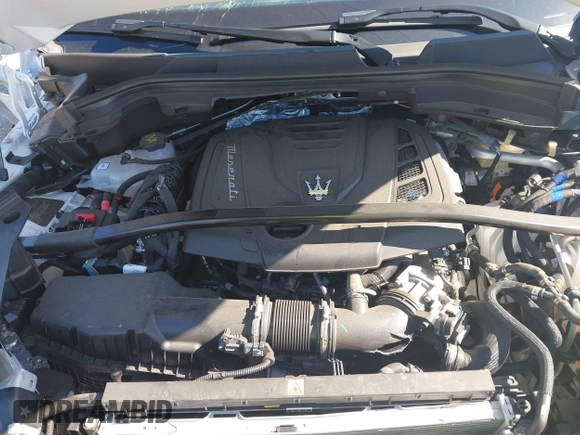 2023 Maserati Grecale Modena z VIN ZN682AVM1P7409283, wystawiony jako IAAI lot #41723172 z przebiegiem Nie podano mil oraz . Historia ofert i sprzedaży dostępna na DreamBid. Obrazek 10.