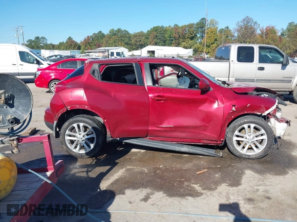 2011 Nissan Juke SL with VIN JN8AF5MV9BT009677, listed as a IAAI auction lot 40600306 with 159,818 mi miles. Bid and sale history available at carsss.com. Image 13.