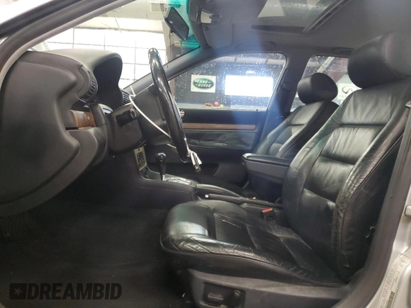 1998 Audi A4 с VIN WAUGD28D9WA228097, выставлен на аукционе Copart как лот 52101205 с пробегом 157 087 миль миль и Чистый • Clean title. История ставок и продаж доступна на DreamBid. Изображение 7.
