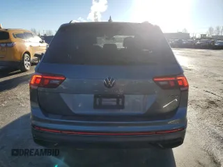 2024 Volkswagen Tiguan SE R-Line Black with VIN 3VV8B7AX9RM129190, listed as a Copart auction lot 88145965 with 3,921 mi miles and Salvage title. Bid and sale history available at DreamBid. Image 6.