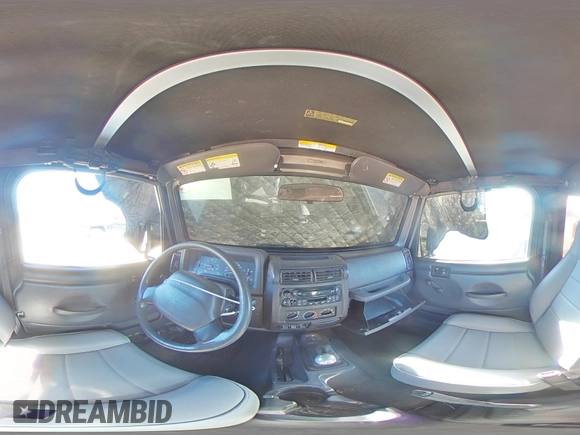2001 Jeep Wrangler SE with VIN 1J4FA29P11P334902, listed as a Copart auction lot 83883654 with 157,827 mi miles and Salvage Title. Bid and sale history available at carsss.com. Image 13.