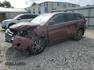 2018 Toyota Highlander SE with VIN 5TDJZRFH4JS865046, listed as a Copart auction lot 54605785 with 115,794 mi miles and Salvage title. Bid and sale history available at DreamBid. Image 1.