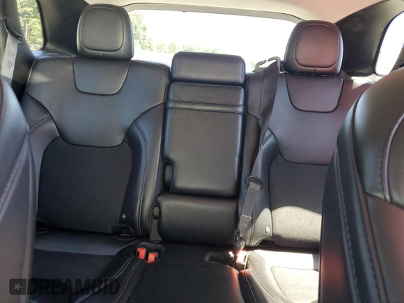 2019 Jeep Cherokee Latitude Plus z VIN 1C4PJMLB0KD112955, wystawiony jako Copart lot #58196135 z przebiegiem 85 856 mil mil oraz Szkoda całkowita • Salvage title. Historia ofert i sprzedaży dostępna na DreamBid. Obrazek 10.