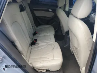2016 Audi Q5 Premium Plus z VIN WA1D7AFP2GA061548, wystawiony jako Copart lot #55916825 z przebiegiem 76 108 mil mil oraz Szkody całkowita. Historia ofert i sprzedaży dostępna na DreamBid. Obrazek 11.