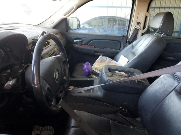 2007 Chevrolet Avalanche LTZ z VIN 3GNFK12Y77G248532, wystawiony jako Copart lot #56065215 z przebiegiem Nie podano mil oraz Nie do naprawy • Non repairable. Historia ofert i sprzedaży dostępna na DreamBid. Obrazek 7.