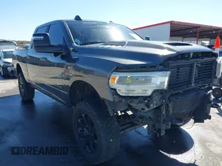 2024 Ram 2500 Laramie with VIN 3C6UR5FL0RG117504, listed as a IAAI auction lot 41728513 with 31,433 mi miles. Bid and sale history available at carsss.com. Image 1.
