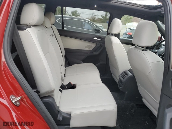2019 Volkswagen Tiguan SE with VIN 3VV2B7AX7KM060351, listed as a Copart auction lot 50625165 with 48,329 mi miles and Salvage Title. Bid and sale history available at carsss.com. Image 10.