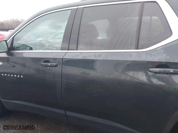 2020 Chevrolet Traverse LT Leather with VIN 1GNEVHKW9LJ189339, listed as a IAAI auction lot 41092006 with 87,868 mi miles. Bid and sale history available at carsss.com. Image 14.