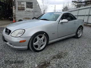2001 Mercedes-Benz SLK-Class with VIN WDBKK65F31F230678, listed as a Copart auction lot 50951695 with 95,001 mi miles and Salvage Title. Bid and sale history available at carsss.com. Image 1.