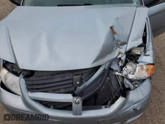 2006 Dodge Caravan SXT with VIN 1D4GP45R26B607591, listed as a Copart auction lot 55261715 with 174,486 mi miles and Salvage Title. Bid and sale history available at DreamBid. Image 12.