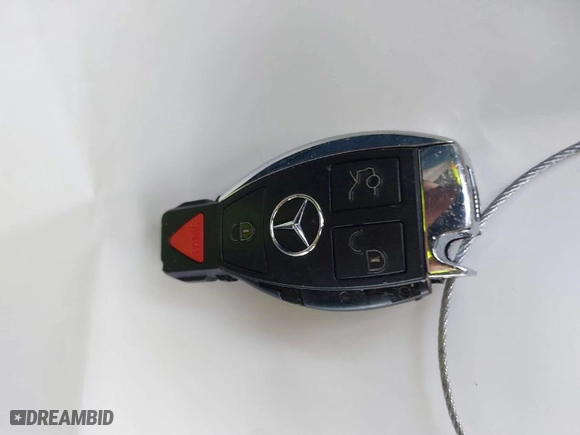 2008 Mercedes-Benz M-Class 3.5L with VIN 4JGBB86E48A389960, listed as a IAAI auction lot 41971522 with 207,274 mi miles. Bid and sale history available at carsss.com. Image 11.