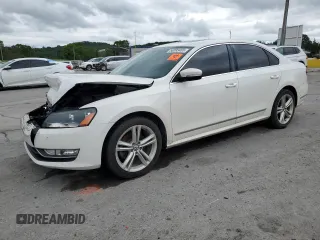2013 Volkswagen Passat SEL Premium z VIN 1VWCN7A32DC012314, wystawiony jako Copart lot #58093405 z przebiegiem Nie podano mil oraz Szkoda całkowita • Salvage title. Historia ofert i sprzedaży dostępna na DreamBid. Obrazek 1.