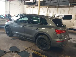 2020 Audi Q5 Premium Plus with VIN WA1BNAFY7L2023291, listed as a IAAI auction lot 41514012 with 61,601 mi miles. Bid and sale history available at carsss.com. Image 3.