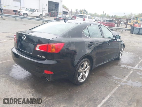2009 Lexus IS 250 with VIN JTHBK262395089231, listed as a IAAI auction lot 41915561 with 276,285 mi miles. Bid and sale history available at carsss.com. Image 4.
