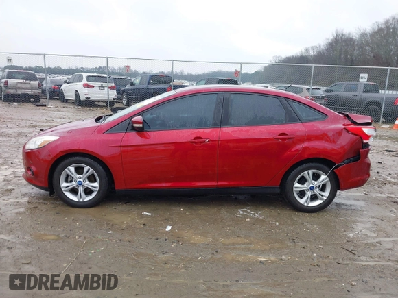 2013 Ford Focus SE with VIN 1FADP3F20DL204797, listed as a IAAI auction lot 41404937 with 146,643 mi miles. Bid and sale history available at carsss.com. Image 14.