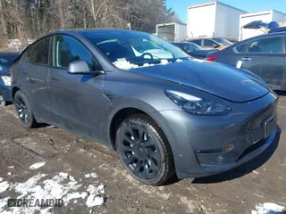 2023 Tesla Model Y Long Range with VIN 7SAYGAEE9PF905943, listed as a IAAI auction lot 41444255 with 11,179 mi miles. Bid and sale history available at carsss.com. Image 1.