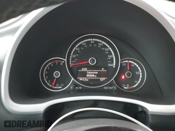 2014 Volkswagen Beetle Turbo R-Line with VIN 3VWVT7AT2EM603435, listed as a Copart auction lot 72755524 with 99,300 mi miles and Salvage Title. Bid and sale history available at DreamBid. Image 9.