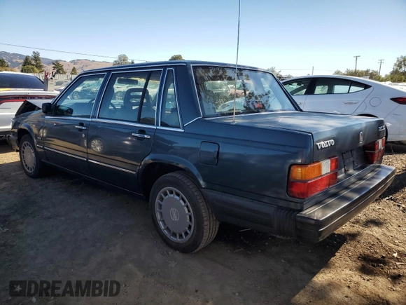 1989 Volvo 740 с VIN YV1FX8842K1375813, выставлен на аукционе Copart как лот 78511954 с пробегом 142 838 миль миль и На запчасти • Non repairable. История ставок и продаж доступна на DreamBid. Изображение 2.