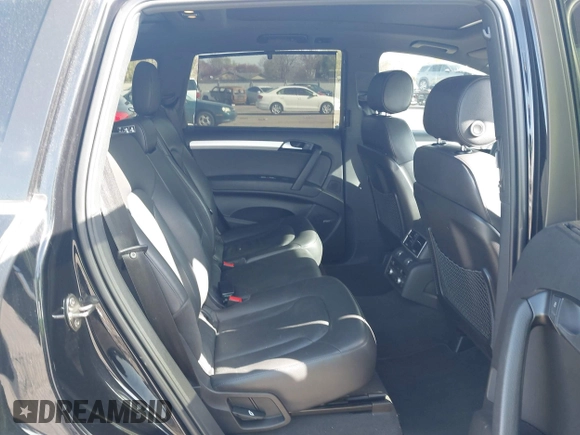 2013 Audi Q7 3.0T S line Prestige with VIN WA1DGAFE4DD012781, listed as a IAAI auction lot 42018030 with 144,986 mi miles. Bid and sale history available at carsss.com. Image 8.