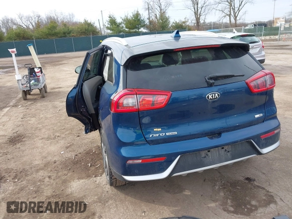 2018 Kia Niro Touring with VIN KNDCE3LC6J5174472, listed as a IAAI auction lot 41824400 with 83,182 mi miles. Bid and sale history available at carsss.com. Image 3.