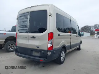 2019 Ford Transit Passenger XL with VIN 1FBAX2CM4KKA98570, listed as a IAAI auction lot 41639583 with 117,876 mi miles and . Bid and sale history available at carsss.com. Image 4.