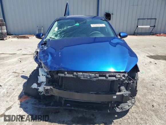 2019 Kia Forte LXS z VIN 3KPF24AD3KE024123, wystawiony jako Copart lot #57303815 z przebiegiem 72 922 mil mil oraz Nie do naprawy • Non repairable. Historia ofert i sprzedaży dostępna na DreamBid. Obrazek 5.