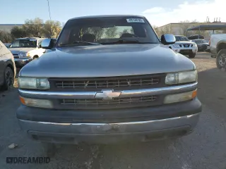 1999 Chevrolet Silverado 1500 LS with VIN 2GCEC19T5X1205537, listed as a Copart auction lot 89138185 with 216,625 mi miles and Clean Title. Bid and sale history available at carsss.com. Image 5.