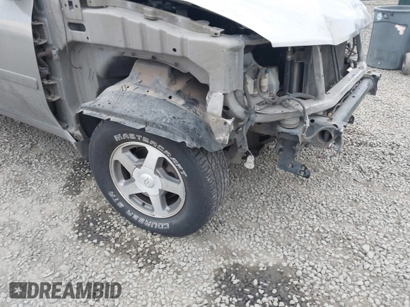 2006 Chevrolet TrailBlazer LS with VIN 1GNET16S766125165, listed as a IAAI auction lot 41449234 with 188,518 mi miles and . Bid and sale history available at DreamBid. Image 12.
