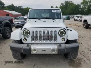 2015 Jeep Wrangler Unlimited Sahara with VIN 1C4HJWEG7FL671259, listed as a Copart auction lot 60151225 with 81,281 mi miles and Clean title. Bid and sale history available at DreamBid. Image 5.
