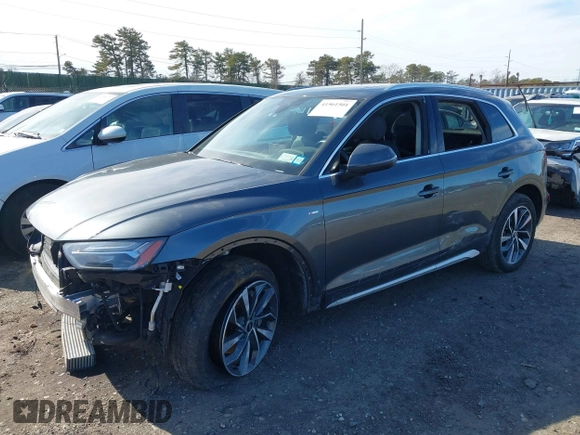 2022 Audi Q5 S line Premium Plus with VIN WA1EAAFY6N2111079, listed as a IAAI auction lot 41561501 with 67,799 mi miles. Bid and sale history available at carsss.com. Image 17.