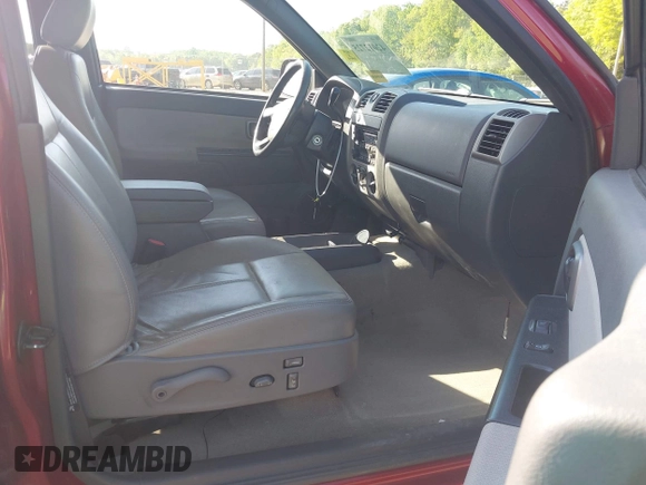 2005 Chevrolet Colorado 1SE LS Z71 z VIN 1GCDS136858155101, wystawiony jako IAAI lot #42012725 z przebiegiem 110 558 mil mil oraz . Historia ofert i sprzedaży dostępna na DreamBid. Obrazek 5.