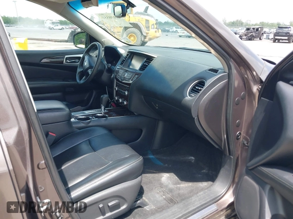 2015 Nissan Pathfinder SL with VIN 5N1AR2MNXFC689849, listed as a IAAI auction lot 42038551 with 165,019 mi miles and . Bid and sale history available at DreamBid. Image 5.