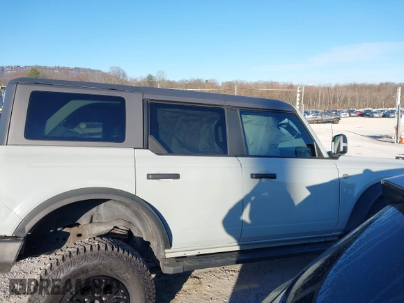 2022 Ford Bronco with VIN 1FMEE5DPXNLB34611, listed as a IAAI auction lot 41667235 with 38,460 mi miles. Bid and sale history available at carsss.com. Image 13.