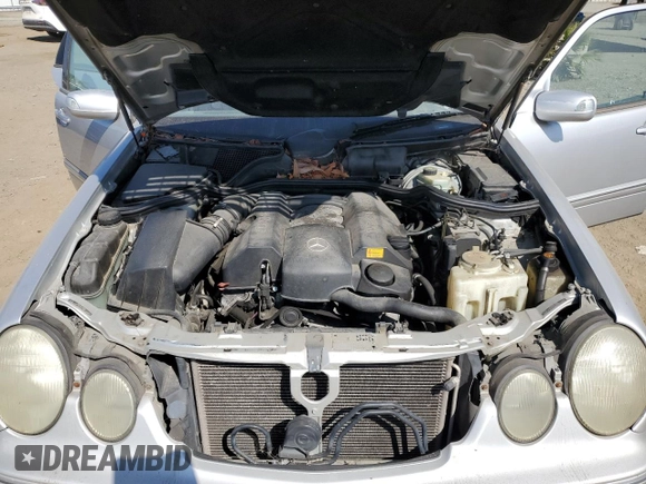 2001 Mercedes-Benz E-Class with VIN WDBJH65J01B276815, listed as a Copart auction lot 75748694 with 208,827 mi miles and Clean Title. Bid and sale history available at carsss.com. Image 11.