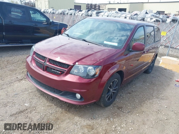 2017 Dodge Grand Caravan GT with VIN 2C4RDGEG4HR680738, listed as a IAAI auction lot 42104067 with 186,705 mi miles and . Bid and sale history available at DreamBid. Image 2.