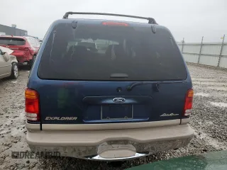 2000 Ford Explorer Eddie Bauer with VIN 1FMZU74E3YZA26797, listed as a Copart auction lot 53163865 with 297,314 mi miles and Clean title. Bid and sale history available at DreamBid. Image 6.