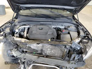 2019 Volvo XC60 Inscription with VIN LYV102RL5KB229406, listed as a Copart auction lot 48682335 with 58,830 mi miles and Salvage title. Bid and sale history available at DreamBid. Image 12.