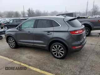 2019 Lincoln MKC Reserve with VIN 5LMCJ3D93KUL29381, listed as a Copart auction lot 44835375 with 83,664 mi miles and Salvage Title. Bid and sale history available at DreamBid. Image 2.