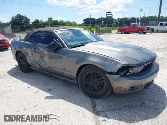 2011 Ford Mustang V6 with VIN 1ZVBP8EM3B5129187, listed as a IAAI auction lot 42555189 with 199,261 mi miles and . Bid and sale history available at DreamBid. Image 1.