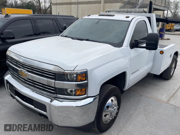 2017 Chevrolet Silverado 3500HD Work Truck with VIN 1GB3CYCG5HZ302956, listed as a Copart auction lot 47885485 with 146,235 mi miles and Clean Title. Bid and sale history available at carsss.com. Image 2.