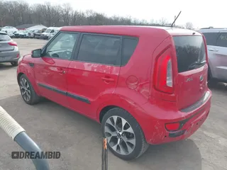 2012 Kia Soul + with VIN KNDJT2A68C7370795, listed as a IAAI auction lot 41540199 with 119,966 mi miles. Bid and sale history available at carsss.com. Image 3.