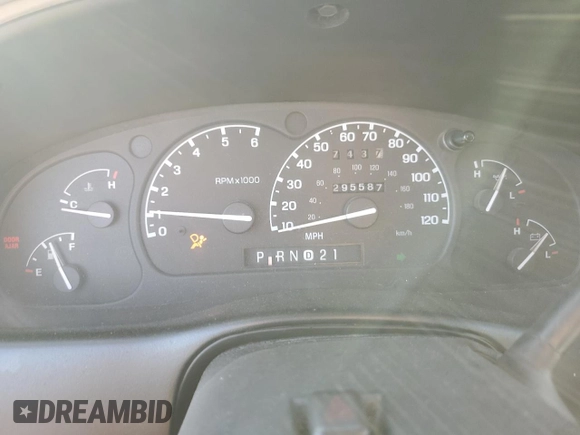 1997 Ford Explorer XL with VIN 1FMDU34E2VZC03015, listed as a Copart auction lot 80654764 with 295,587 mi miles and Salvage title. Bid and sale history available at DreamBid. Image 9.