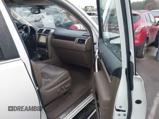 2015 Lexus GX 460 z VIN JTJBM7FX6F5099510, wystawiony jako IAAI lot #40794375 z przebiegiem 172 906 mil mil oraz . Historia ofert i sprzedaży dostępna na DreamBid. Obrazek 5.