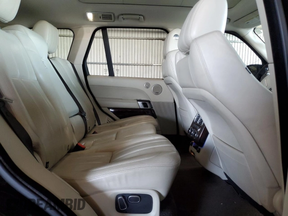 2015 Land Rover Range Rover HSE with VIN SALGS2VF9FA230844, listed as a Copart auction lot 64792135 with 90,012 mi miles and Salvage title. Bid and sale history available at DreamBid. Image 11.